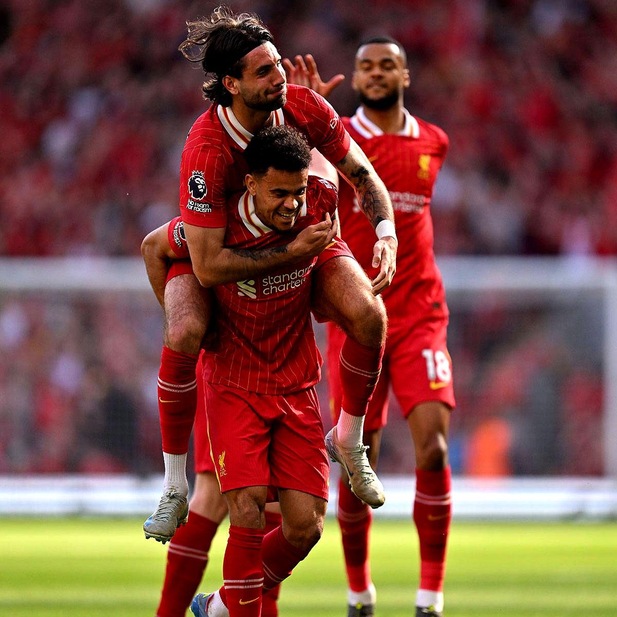 利物浦击败里昂，锁定欧洲足球顶梁柱