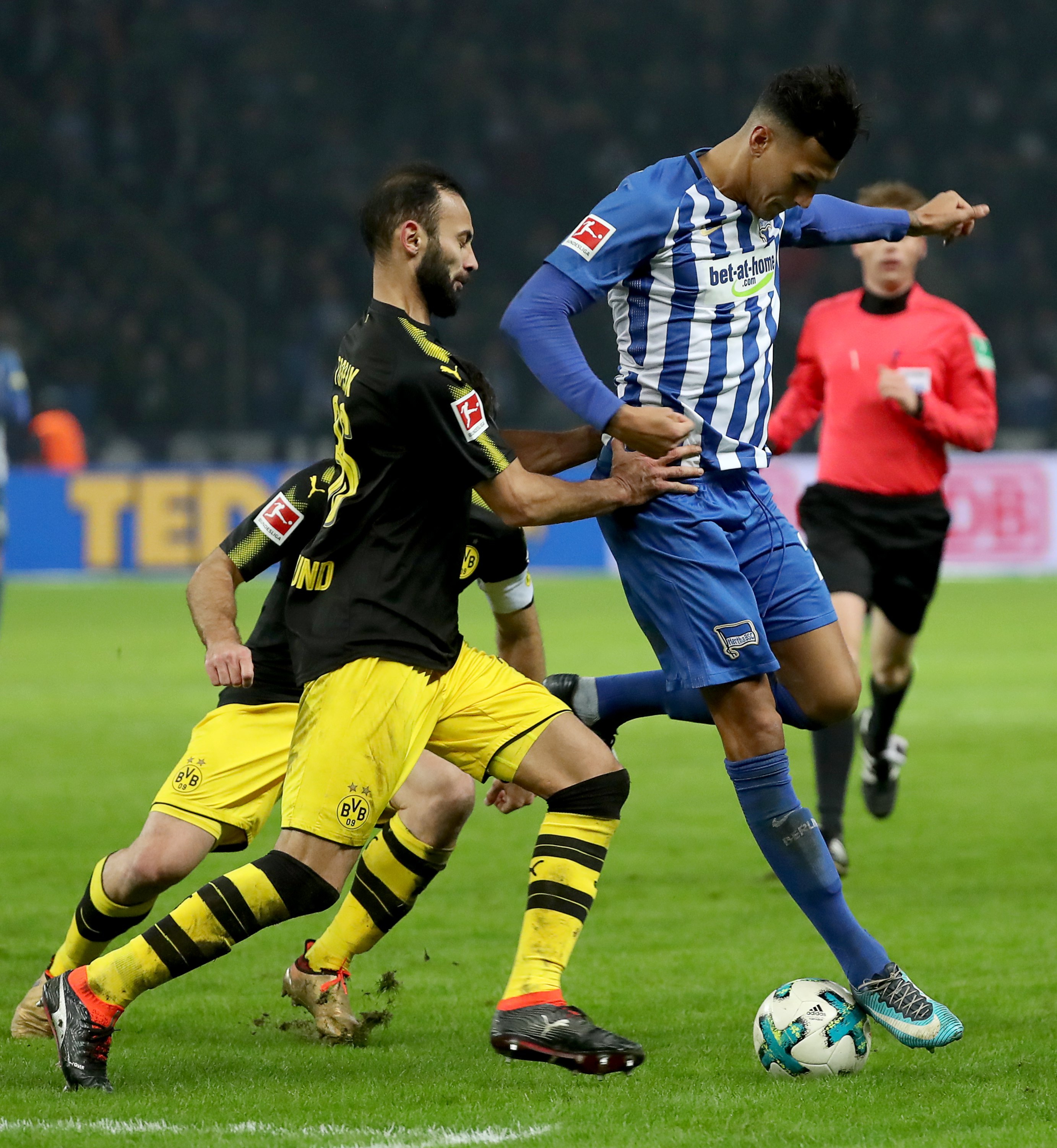 关于柏林赫塔遭遇失利，德甲积分榜继续下滑的信息