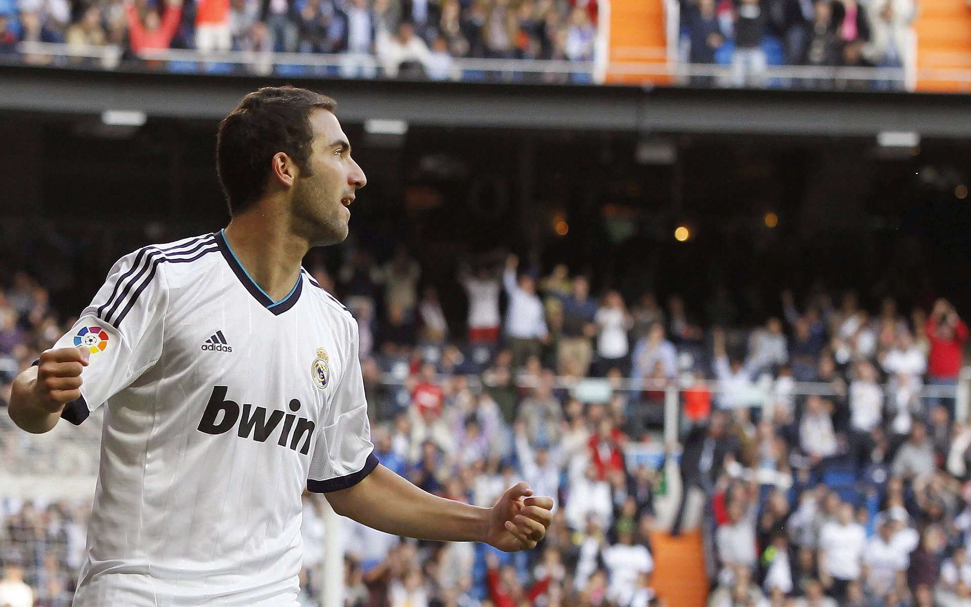 赛场上的勇士，从NBA狂胜到意甲接管，胜利的两种面孔